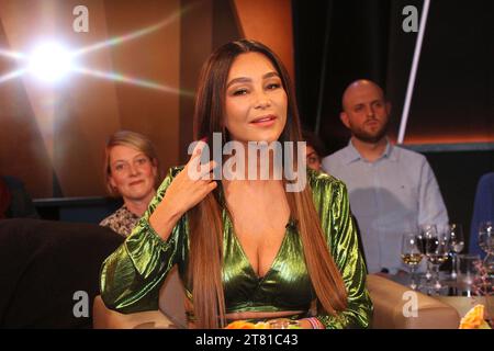 Verona Pooth zu Gast bei der NDR Talk Show AM 17.11.2023 ad Amburgo Foto Stock