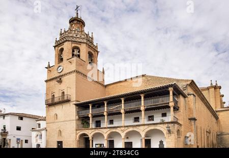 la chiesa cattolica di santa maria la mayor nel centro storico di ronda andalucia spagna Foto Stock