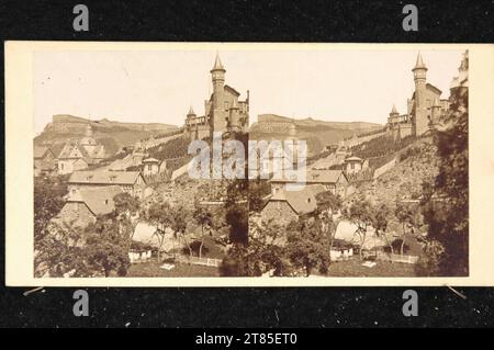 Anonimo Coblenza e la fortezza Ehrenbreitstein, vista dal Klausenburg, che fu sviluppata dal 1856 al 1857. Carta albumina, sulla scatola/formato stereo 1857 o successivo Foto Stock