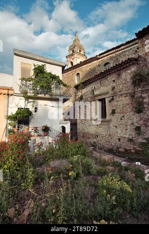 Orto coltivato a Castiglione di Sicilia, Catania, Sicilia, Italia Foto Stock