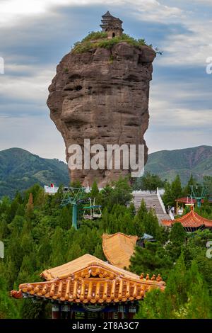 Le due Pagoda Peaks a Chengde in Cina Foto Stock