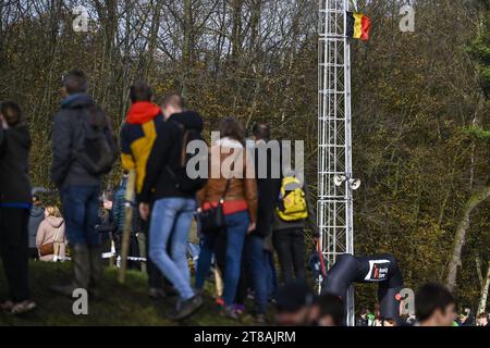 Hulshout, Belgio. 19 novembre 2023. Immagine scattata durante la gara femminile ai campionati belgi di cross country running, a Hulshout, domenica 19 novembre 2023. BELGA PHOTO TOM GOYVAERTS Credit: Belga News Agency/Alamy Live News Foto Stock