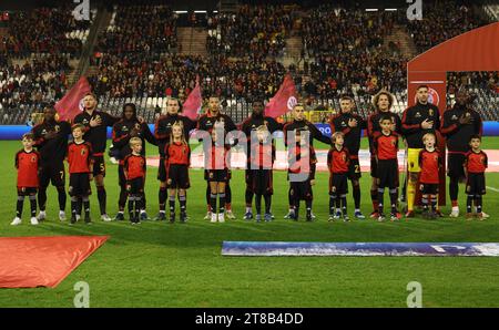 Bruxelles, Belgio. 19 novembre 2023. I giocatori belgi raffigurati all'inizio di una partita tra la nazionale belga di calcio Red Devils e l'Azerbaigian, a Bruxelles, domenica 19 novembre 2023, partita 8/8 nel gruppo F delle qualifiche per i Campionati europei di calcio 2024. BELGA PHOTO VIRGINIE LEFOUR Credit: Belga News Agency/Alamy Live News Foto Stock