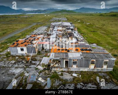 Strutture abbandonate di Adak, Alaska Foto Stock