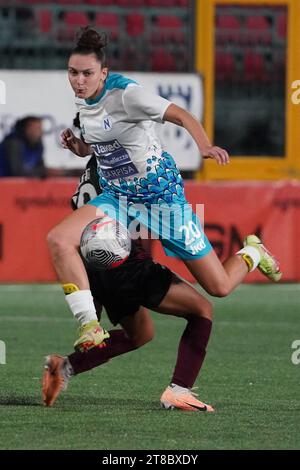 Torre del Greco, Italia. 19 novembre 2023. Torre del Greco, 19 novembre 2023: Valentina Gallazzi (20 Napoli) durante la partita di serie A tra Pomigliano e Napoli allo Stadio Liguori il 19 novembre 2023 a Torre del Greco (foto Mosca/SPP) crediti: SPP Sport Press Photo. /Alamy Live News Foto Stock