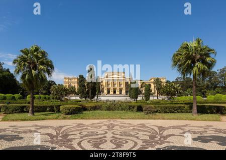 Il Museu Paulista dell'Università di São Paolo (comunemente noto a São Paolo e in tutto il Brasile come Museu do Ipiranga) è un museo di storia brasiliano Foto Stock