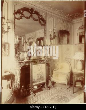 Parisian Interiors, Interior of Mademoiselle Cécile Sorel membro della Comédie-Francais, 99 avenue des Champs-Elysées, 8th arrondissement, Paris, Atget, Eugène (Jean Eugène Auguste Atget), Photographer, Photography, Graphic Arts, albumen print, dimensioni - lavoro: altezza: 22,1 cm, larghezza: 18,4 cm Foto Stock