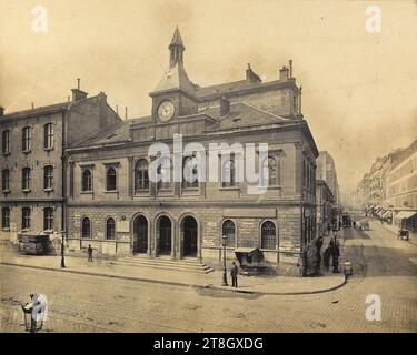 Facciata dell'ex municipio di la Chapelle, XVIII arrondissement, Parigi, Barry, Jean, fotografo, in 5-1900, XIX-XX secolo, Fotografia, Arti grafiche, fotografia, stampa bromuro argento gelatino, dimensioni - lavoro: altezza: 23,6 cm, larghezza: 29,2 cm, dimensioni - montaggio:, altezza: 31,8 cm, larghezza: 41,8 cm Foto Stock