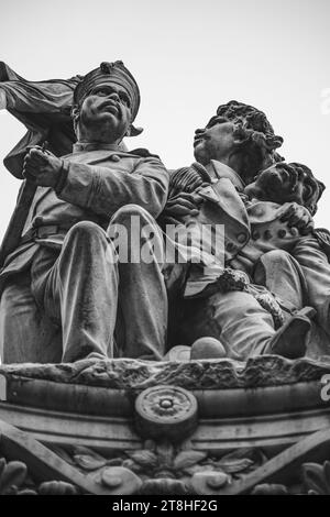 Los Hijos del Estado de Veracruz Defensores de la Pátria, statua, parco centrale, Orizaba, Veracruz, 2022 Foto Stock