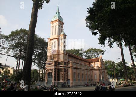 Chiesa Cattolica Romana di Giovanna d'Arco, Cholon, ho chi Minh City/Saigon, Vietnam Foto Stock