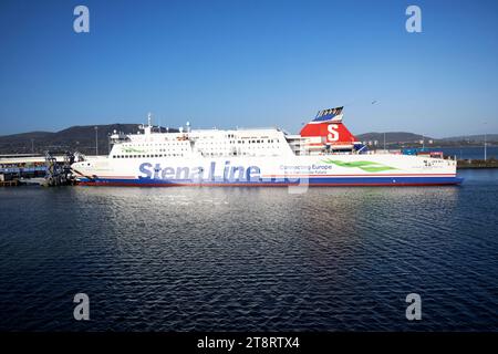 stena superfast vii belfast cairnryan ferry in porto presso il terminal stenaline porto di belfast, belfast, irlanda del nord, regno unito Foto Stock