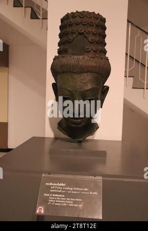 Scultura indiana: Capo di Bodhisattva, VIII-IX sec., Museo Nazionale della Thailandia, Bangkok Foto Stock