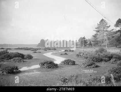 Hobson Bay, Remuera, Auckland, nuova Zelanda, veduta dell'area delle maree vicino a Shore Road, Hobson Bay, Remuera. Quest'area è ora la Shore Road Reserve all'inizio degli anni '1900 Foto Stock