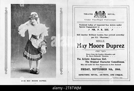 Theatre Royal (Wellington, nuova Zelanda): Ancora un'altra brillante stella londinese è arrivata ieri per S.S. Warrimo, Mlle May Moore Duprez, diretta dai teatri londinesi Alhambra e Harry Rickards. La ragazza artistica americana, il personaggio originale della comica, a sinistra, mostra un ritratto a figura intera di Mlle Duprez in abito elegante. A destra c'è una disposizione del testo all'interno del bordo. All'interno del programma sono esposti un ritratto della testa e delle spalle di Mlle Duprez, e alcuni commenti della stampa del London 'Tattler', 26 febbraio 1904 Foto Stock