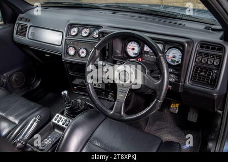 1988 Ford Sierra Sapphire RS Cosworth - supercar con collare blu Foto Stock