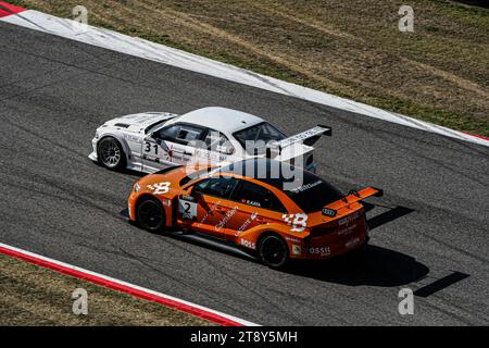 Foto scattata al circuito del Mugello durante una sessione di gara del campionato italiano del turismo Foto Stock