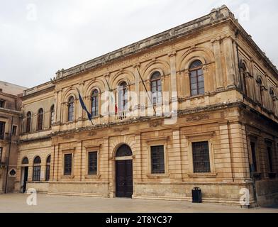 Palazzo della Sovrintendenza ai beni culturali di Siracusa, Ortigia, Ortigia, Siracusa, Siracusa, Sicilia, Sicilia, Italia, Europa Foto Stock