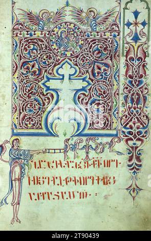 Vangeli, pagina di Incipit con il simbolo evangelista Matteo, Vergine e bambino, e due angeli, questo libro evangelico armeno è stato prodotto nel 904 dell'era armena (1455 d.C.) nel monastero di Gamałiēl a Xizan dallo scriba Yohannēs Vardapet, figlio di Vardan e Dilšat, ed era illuminato dal sacerdote Xačʿatur. Il sacerdote Pʿilipos commissionò il manoscritto come memoriale a se stesso, ai suoi genitori Łazar e Xutʿlumēlikʿ. Pʿilipos è raffigurato insieme ai suoi fratelli Yusēpʿ e Sultanša, mentre si inginocchiano davanti alla Vergine e al bambino in trono (Theotokos) Foto Stock