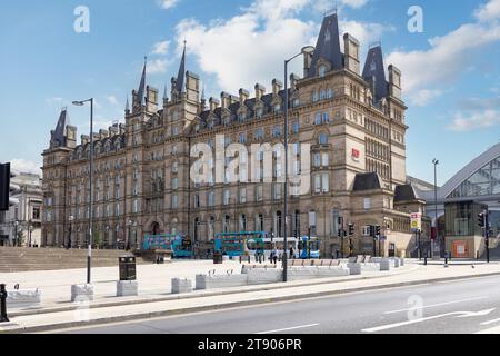 Liverpool, regno unito, 16 maggio, 2023 St Il George's Quarter Radisson RED hotel Liverpool è un nuovo ed elegante hotel a 4 stelle e il primo Radisson RED Foto Stock