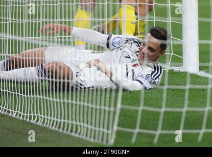 Leverkusen, Deutschland. 20 novembre 2023. Giacomo Raspadori (Italien), Leverkusen, Deutschland, 20.11.2023, EM-Qualifikation, 10) Spieltag, Ukraine vs Italien. Credito: Juergen Schwarz/Alamy Live News Foto Stock