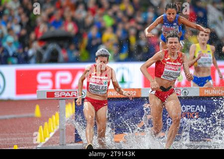 Irene Sanchez-Escribano, Carolina Robles (Spagna) 3000 steeplechase. Campionati europei di Monaco 2022 Foto Stock