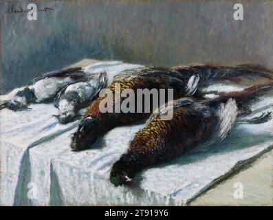 Natura morta con fagiani e amanti, 1879, Claude Monet, francese, 1840 - 1926, 26 3/4 x 35 1/2 poll. (67,9 x 90,2 cm) (tela)33 5/8 x 42 1/4 x 3 1/2" (85,4 x 107,3 x 8,9 cm) (cornice esterna), olio su tela, Francia, XIX secolo, il piumaggio iridescente di un fagiano dal collo ad anello fu un soggetto appassionante per il pittore impressionista Claude Monet, e uno che trattò diverse volte alla fine degli anni '1870 Questo dipinto dimostra la suprema padronanza del colore dell'artista: Il gioco di luce sui fagiani crea una vita vibrante che smentisce il soggetto del gioco morto. Foto Stock