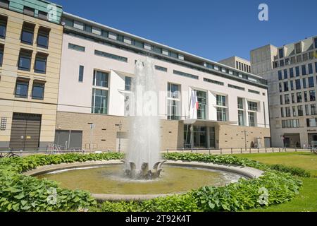 Botschaft Frankreich, Pariser Platz, Mitte, Berlin, Deutschland *** didascalia locale *** , Berlin, Deutschland Foto Stock