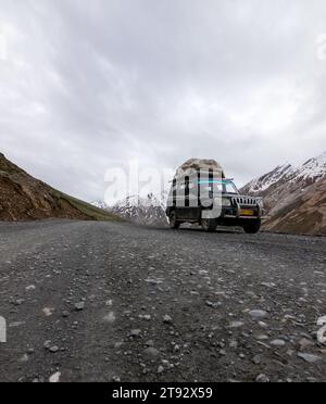 Ladakh Road Trip su scorpio Foto Stock