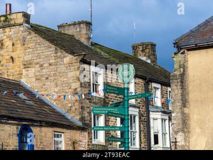 Pateley Bridge (conosciuta localmente come Pateley) è una città commerciale di Nidderdale, nella contea e nel distretto del North Yorkshire, in Inghilterra. Storicamente parte di Foto Stock