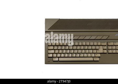Vecchi PC a 16 bit, computer primitivi degli anni '1980 e '1990 Foto Stock