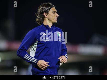 21 novembre 2023, Cork, Irlanda - Riccardo Calafiori alle qualificazioni del Campionato UEFA Under 21: Repubblica d'Irlanda contro Italia al Turners Cross. CR Foto Stock