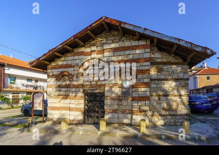 Nesebar, Bulgaria - 20 settembre 2023: Vista della chiesa di San Teodoro, nella città vecchia di Nesebar, Bulgaria Foto Stock