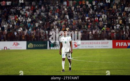 Il capitano Jamal Bhuyan durante la partita di qualificazione ai Mondiali di calcio del Bangladesh e Libano alla Bashundhara Kings Arena di Dacca, Bangladesh, 21 Novembe Foto Stock