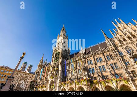 Germania, Baviera, Monaco, nuovo Municipio in Marienplatz Foto Stock