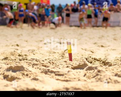 Surf evento bandiere salvavita Foto Stock