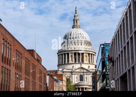 Londra, Regno Unito - 25 agosto 2023: Cattedrale di Saint Paul. Vista esterna Foto Stock