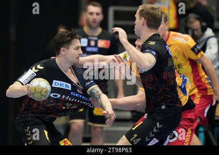 Michael Damgaard (Magdeburg 34) durante la EHF Champions League: GOG - SC Magdeburg a Odense, giovedì 23 novembre 2023.. (Foto: Claus Fisker / Ritzau Scanpix) Foto Stock