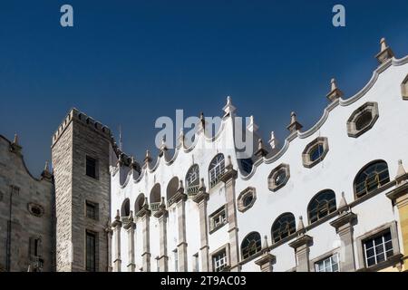 Un campus universitario di Guanajuato UG, un centro educativo con diverse discipline, architettura storica e una vivace comunità studentesca Foto Stock