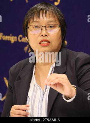 Tokyo, Giappone. 24 novembre 2023. Zin Mar Aung, governo in esilio del Myanmar, governo di unità Nazionale (NUG), il ministro degli Esteri parla al Foreign Correspondents' Club of Japan a Tokyo venerdì 24 novembre 2023. Ora è a Tokyo per scambiare opinioni con funzionari del governo giapponese. (Foto di Yoshio Tsunoda/AFLO) Foto Stock