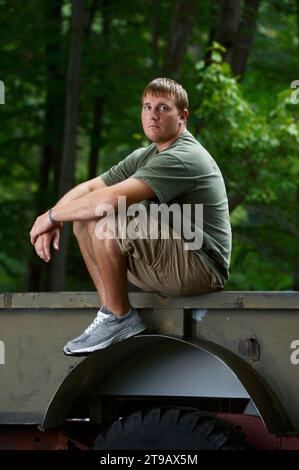 Ritratti di Dakota L. Meyer, un veterano del corpo dei Marines degli Stati Uniti e l'unico Marine vivente a ricevere la Medal of Honor. Foto Stock