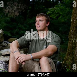 Ritratti di Dakota L. Meyer, un veterano del corpo dei Marines degli Stati Uniti e l'unico Marine vivente a ricevere la Medal of Honor. Foto Stock