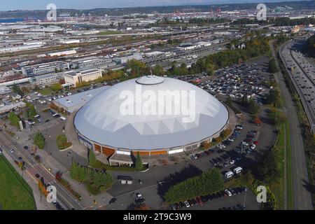 Una vista aerea generale del Tacoma Dome, venerdì 27 ottobre 2023, a Tacoma, lavaggio Foto Stock