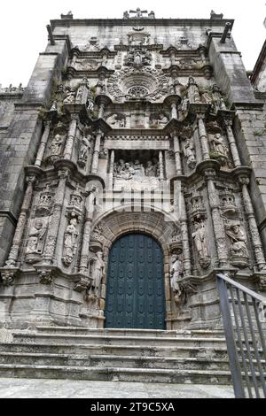 Real Basilica Menor de Santa Maria la Mayor, gotico e plateresco 16 ° secolo. Pontevedra, Galizia, Spagna. Foto Stock