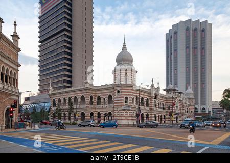 Kuala Lumpur, Malesia - 12 settembre 2018: Il National Textile Museum (in malese: Muzium Tekstil Negara) è un museo progettato da Arthur Benison Hubback Foto Stock
