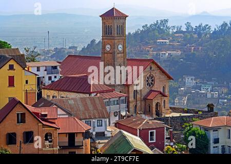 Chiesa romanica di Amboninampamarinana, tempio protestante FJKM nell'alta città coloniale di Antananarivo, Analamanga, Madagascar, Africa Foto Stock