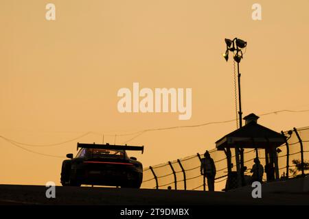 Braselton, Vereinigte Staaten. 15 ottobre 2023. Porsche 911 GT3 R, Pfaff Motorsports (#9), Klaus Bachler (A), Patrick Pilet (F), Kevin Estre (F) credito: dpa/Alamy Live News Foto Stock