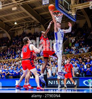 Durham, North Carolina, USA. 24 novembre 2023. Partita di pallacanestro NCAA al Cameron Indoor di Durham, North Carolina. (Scott Kinser/CSM). Credito: csm/Alamy Live News Foto Stock