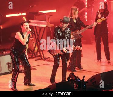 Milan, IT. 25 novembre 2023. Dave Stewart si esibisce al dal Verme Theater il 24 novembre 2013 a Milano, Italia Credit: Independent Photo Agency/Alamy Live News Foto Stock