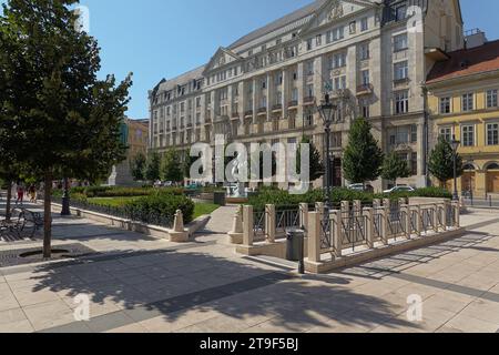 Budapest, Stadtgestaltung, Jozsef Nador ter, Tiefgarage // Budapest, Public Space Design, Jozsef Nador ter, parcheggio Foto Stock