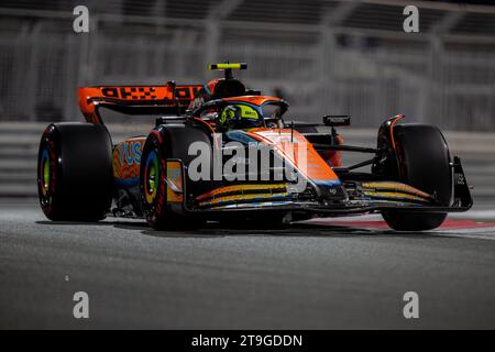 ABU DHABI, EMIRATI ARABI UNITI. 25 NOVEMBRE 2023. LANDO NORRIS (MCLAREN). AHMAD ALSHEHAB/Alamy Live News. Foto Stock